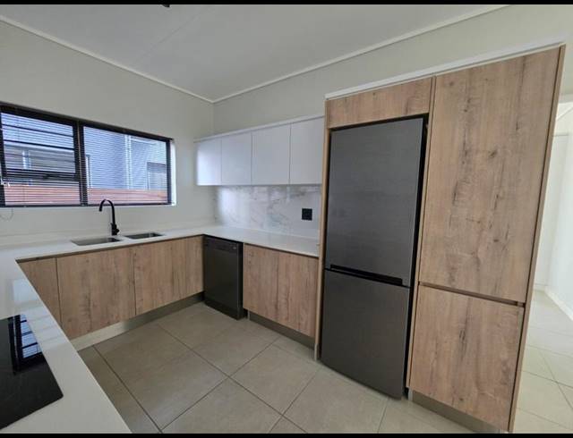 3 BEDROOM PROPERTY TO RENT IN MOOIKLOOF